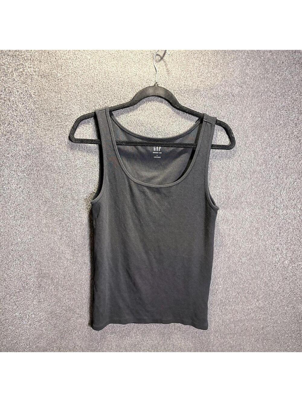 Gap Men's Black Tshirt